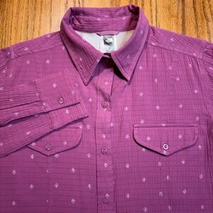 North Face Button Shirt Womens Small Long Sleeve Performance Fishing Hiking Pink